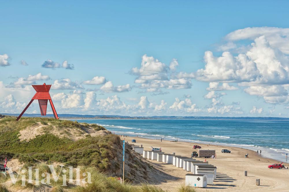 Den flotte stranden nær luksushus nr. 990 ved Nordjylland.