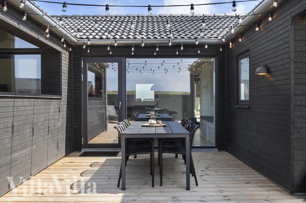 Stor terrasse i luksushus nr. 947 i Vestjylland.