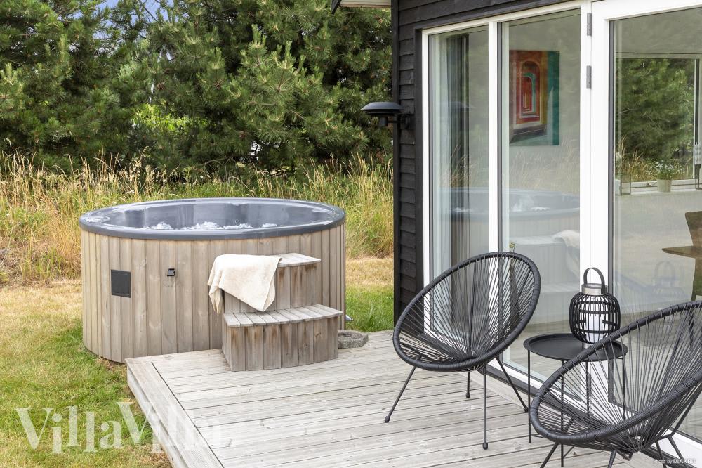 Det finnes boblebad og 6 soverom i luksushus nr. 969.