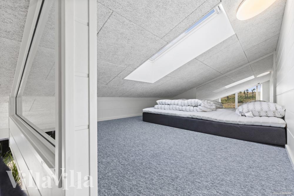 Noen av de 22 soveplassene i luksushus nr. 967 finnes på hems