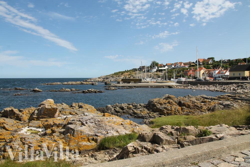 Det vakre området Bornholm innbyr til et opphold i luksushus nr. 998.