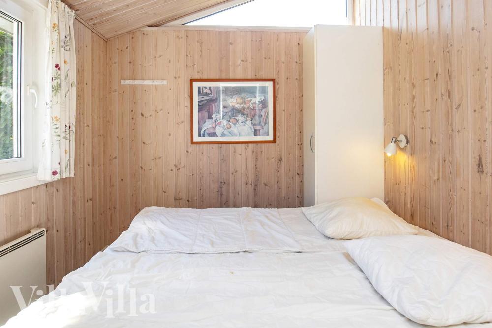 Et av de 6 soverommene i luksushus nr. 1003 i Lolland/Falster/Møn.