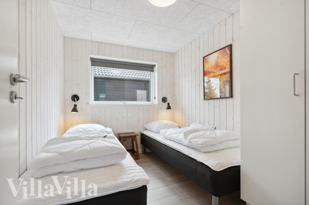 Et av de 7 soverommene i luksushus nr. 1006 i Vestjylland.