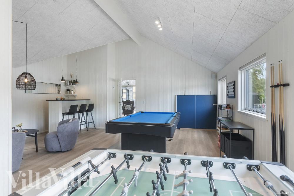 Konkurrer i feriehusets aktivitetsrom når dere besøker luksushus nr. 960 i Lolland/Falster/Møn.