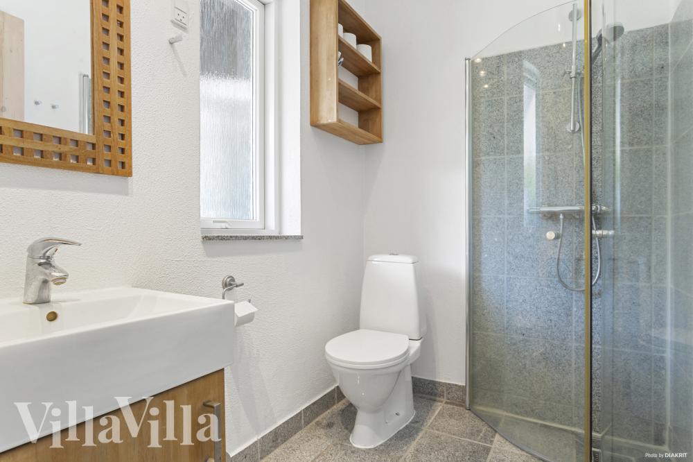 Et av badene i luksushus nr. 1009