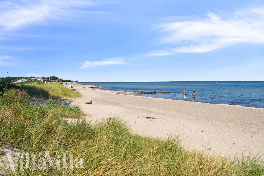 Stranden nær luksushus nr. 1023.