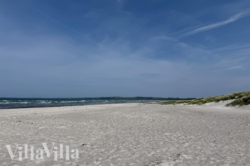 Den flotte stranden nær luksushus nr. 1004 ved Lolland/Falster/Møn.